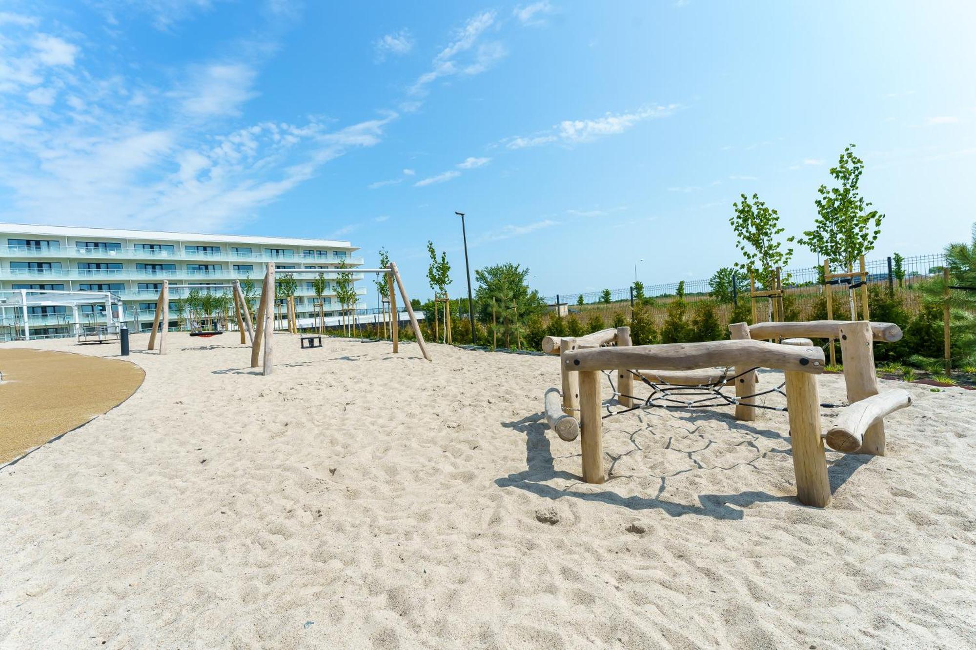 Polanki Aqua Nature Nielimitowany Dostep Do Strefy Basenowej - Saun Parking Free Колобжег Экстерьер фото